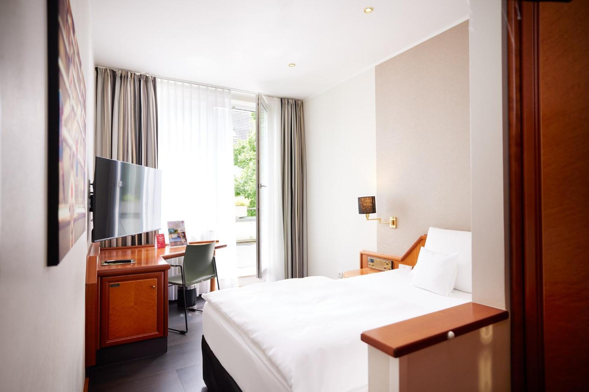 Kochs Stadthotel Olpe bei Meschede 外观 照片